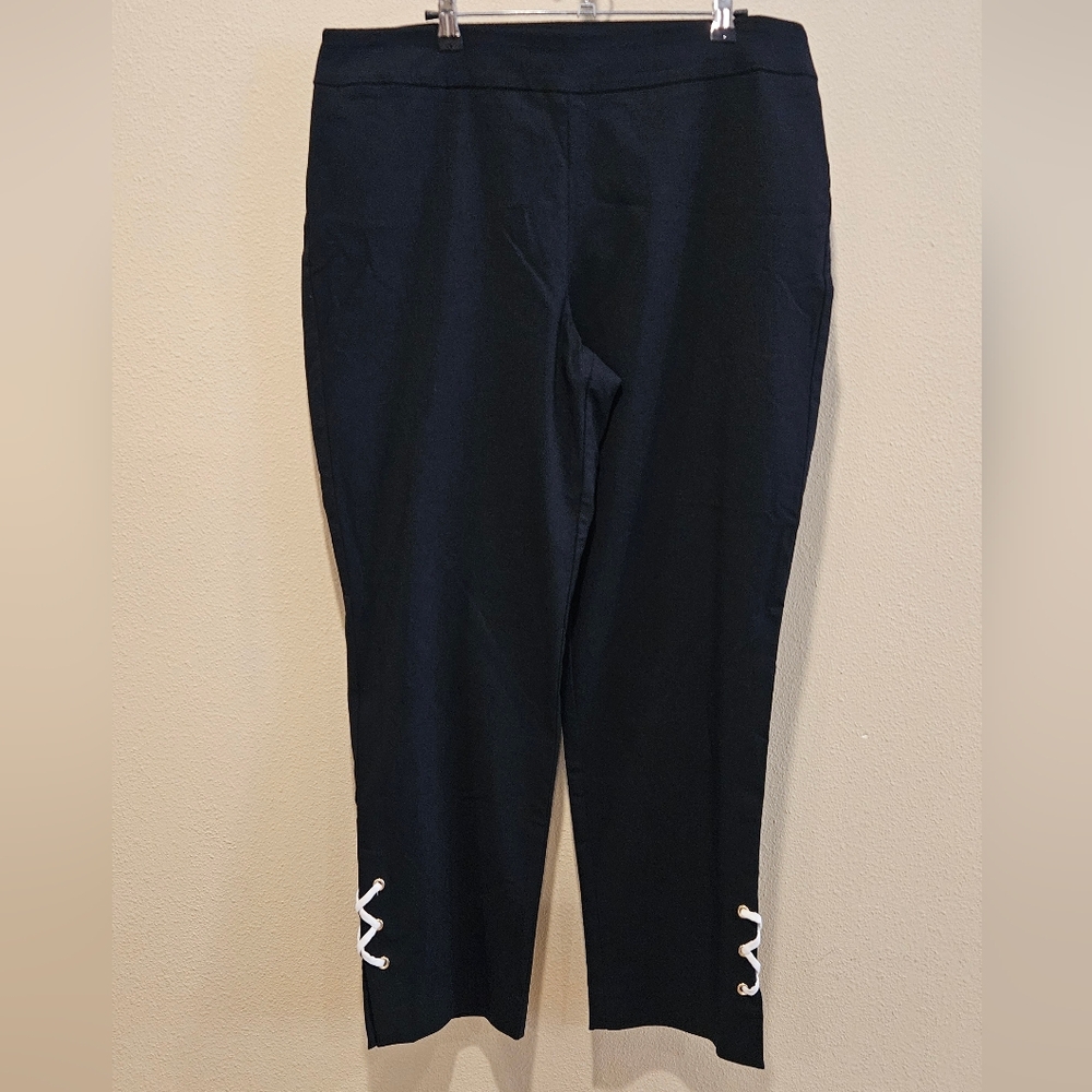 JM Collections Black Women's Pull-On Ankle Pants with Accent, Size Large